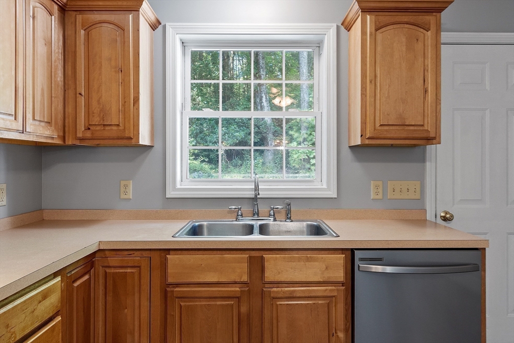 28 Johnson Road, Unit 1 Orange, MA 01364 - Photo 9 of 39 Gallery Image 9
