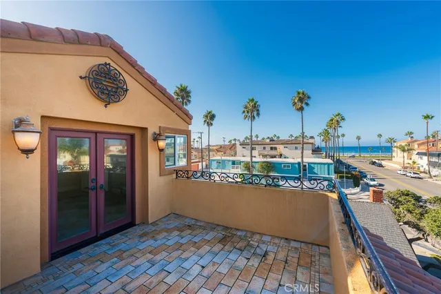 a building outdoor space with patio furniture