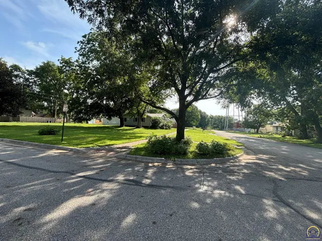 $15,000 | 0 2nd Street, Burlington, KS 66839