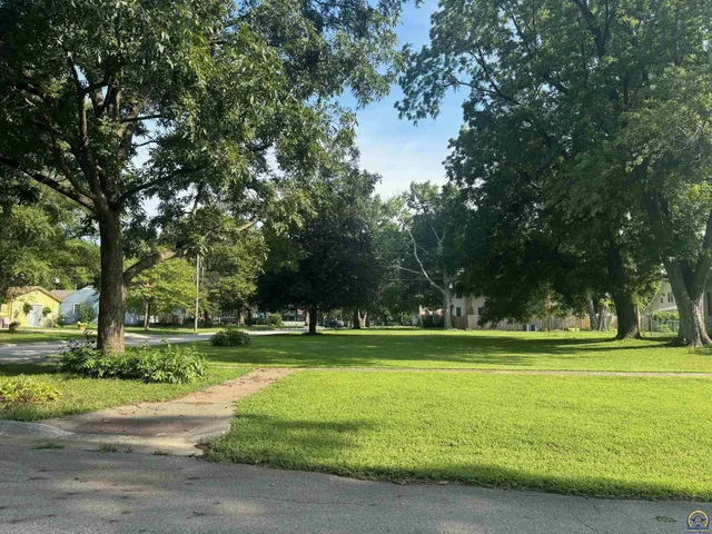 $15,000 | 0 2nd Street, Burlington, KS 66839