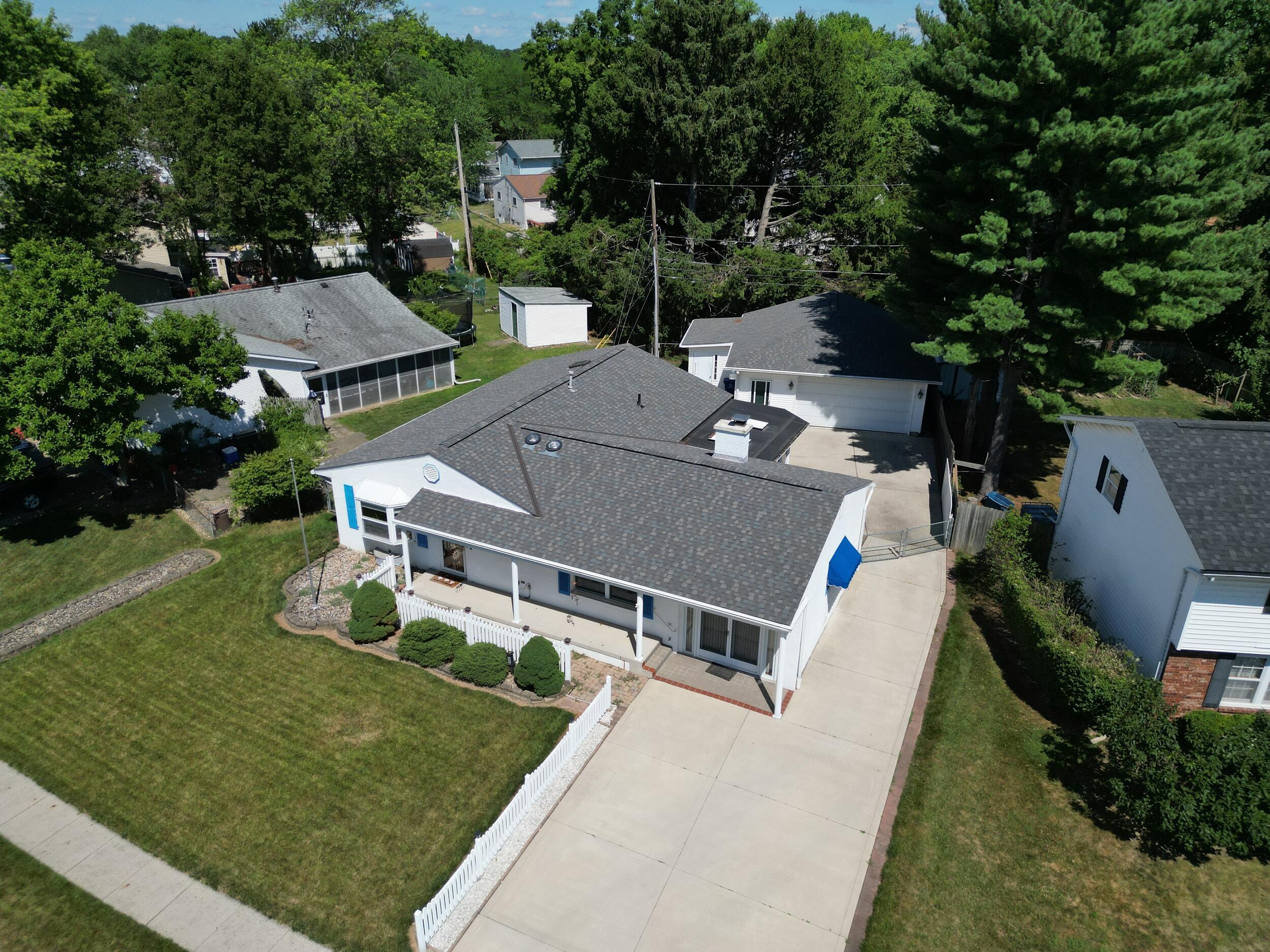 5820 Riverton Road Columbus, OH 43232 - Photo 46 of 53 46_dji_0447