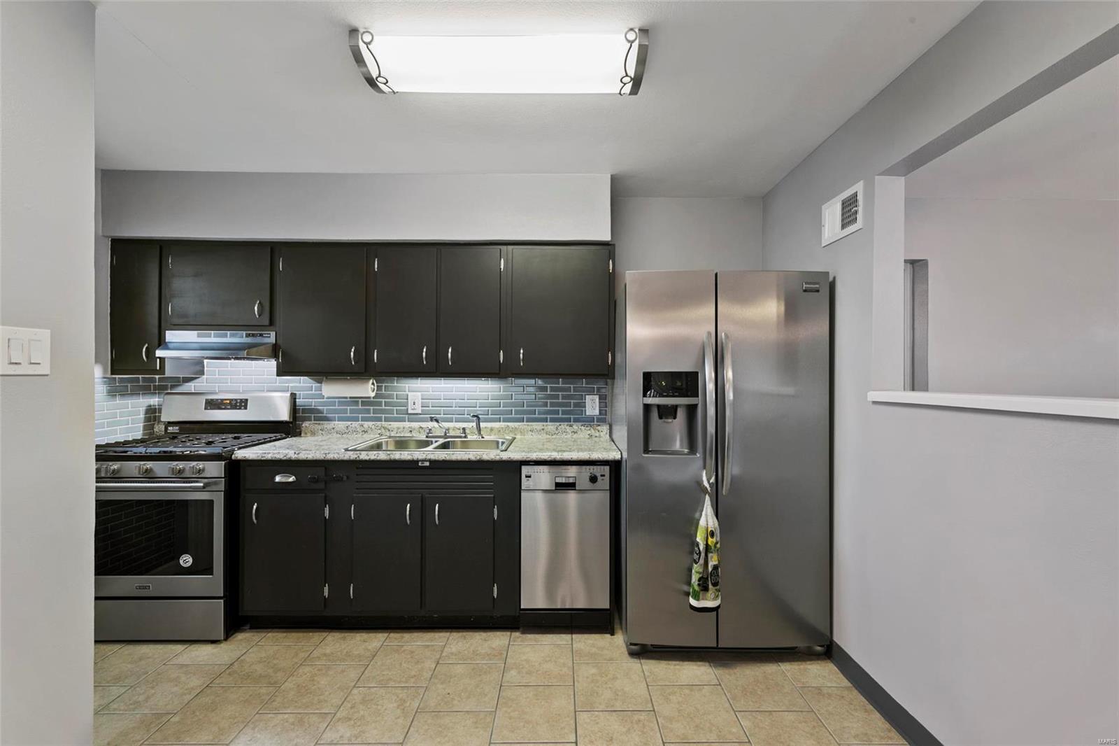 4021 Weber Road St. Louis, MO 63123 - Photo 13 of 33