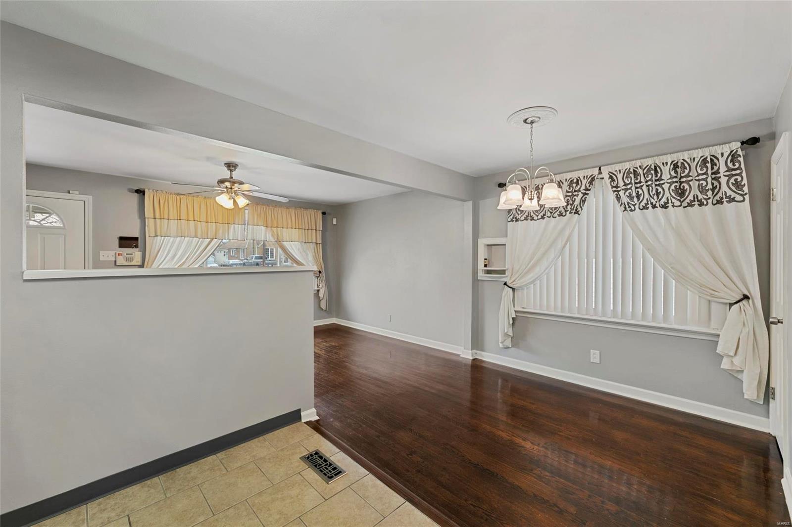4021 Weber Road St. Louis, MO 63123 - Photo 16 of 33