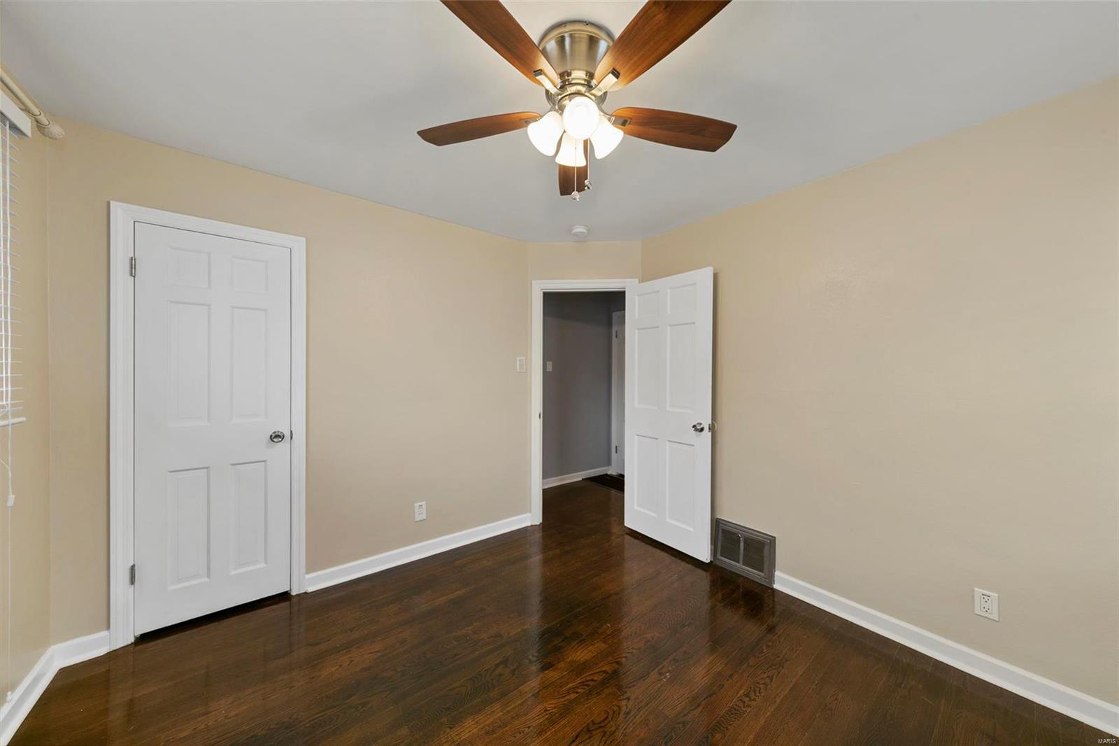 4021 Weber Road St. Louis, MO 63123 - Photo 18 of 33
