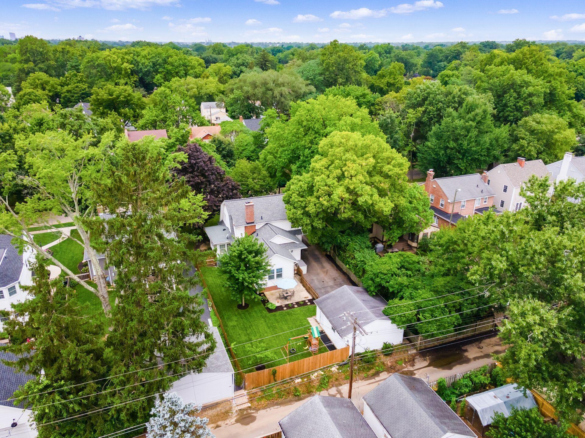 240 North Ardmore Road Bexley, OH 43209 - Photo 64 of 72 Rear Drone