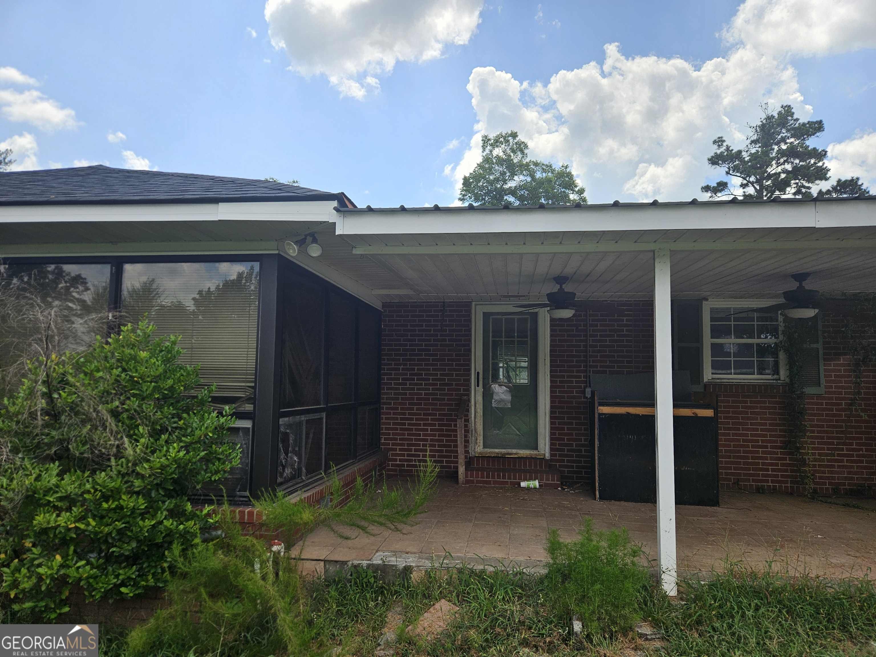 57 Pine Street Hazlehurst, GA 31539 - Photo 9 of 18 BACK PATIO