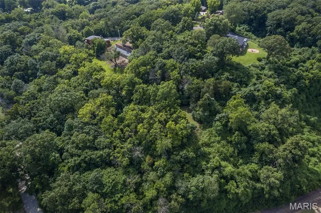 $130,000 | 3 Rivermont Drive, Crystal City, MO 63019