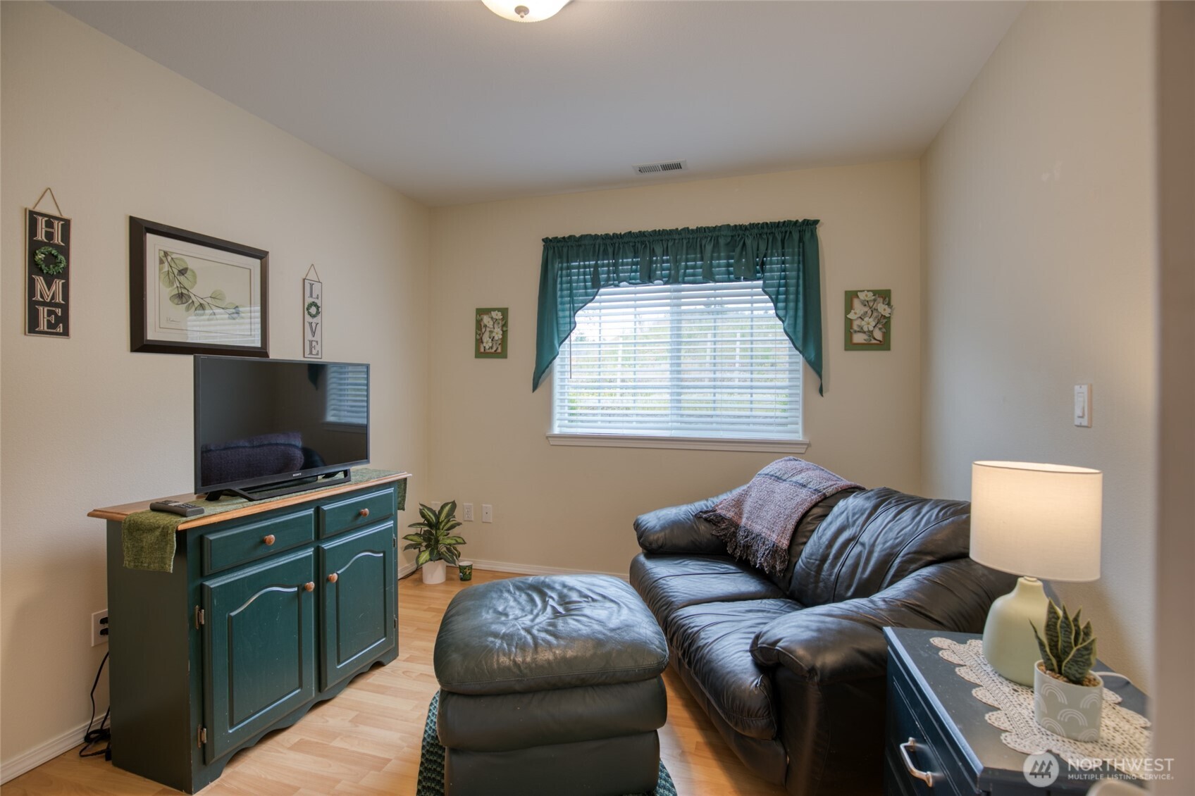 212 Brant Lane Hoquiam, WA 98550 - Photo 19 of 38