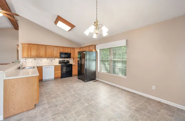 $650,000 | 1050 Red Top Hill Road, Buchanan, TN 38222