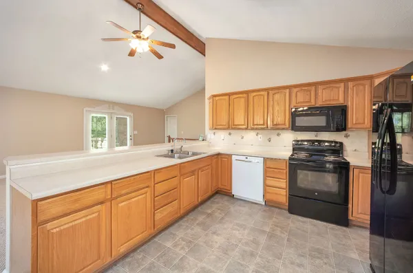 $650,000 | 1050 Red Top Hill Road, Buchanan, TN 38222