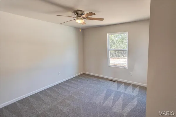 $325,000 | 9404 Plateau Drive, Bonne Terre, MO 63628