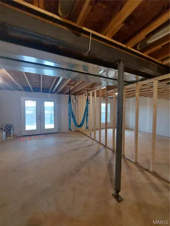 $325,000 | 9404 Plateau Drive, Bonne Terre, MO 63628