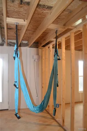 $325,000 | 9404 Plateau Drive, Bonne Terre, MO 63628