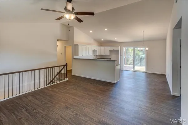 $325,000 | 9404 Plateau Drive, Bonne Terre, MO 63628