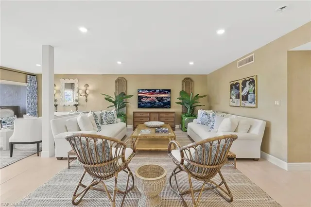 $649,000 | 102 Wilderness Way, Unit A343, Naples, FL 34105