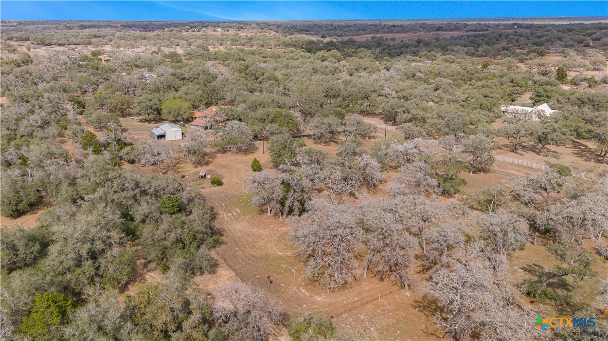 2896 Live Oak Road Cuero, TX 77954 - Photo 16 of 41