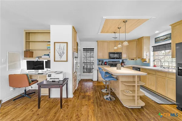 $499,000 | 2896 Live Oak Road, Cuero, TX 77954