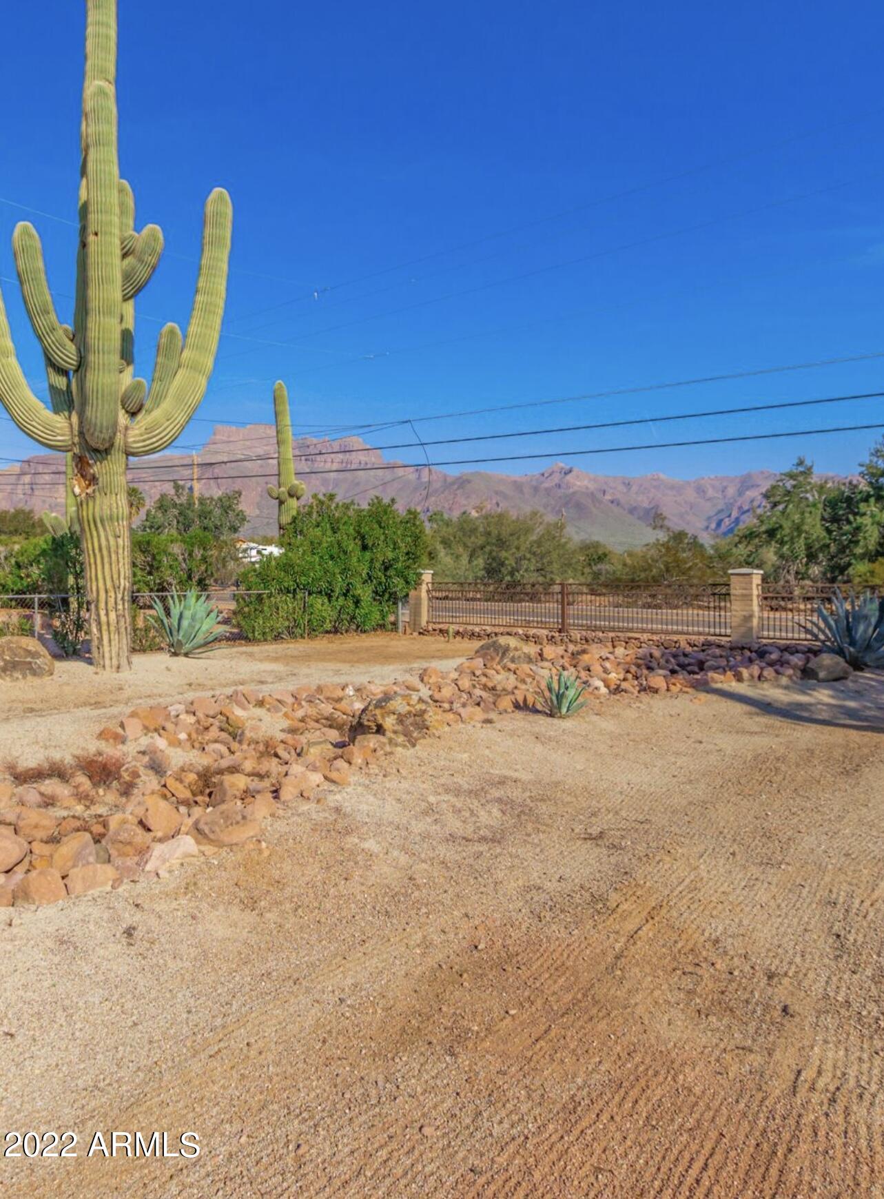 1300 South Geronimo Road Apache Junction, AZ 85119 - Photo 7 of 37 GERONIMO 3