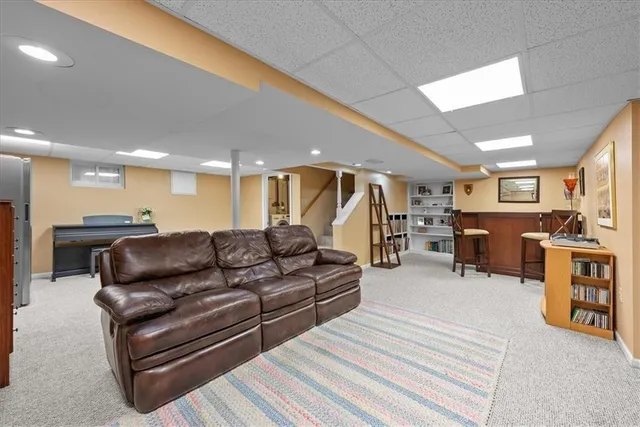 $475,000 | 4621 West 71st Street, Prairie Village, KS 66208