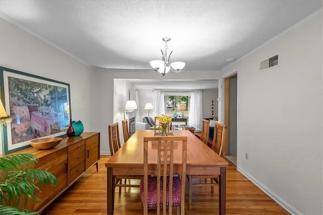 $475,000 | 4621 West 71st Street, Prairie Village, KS 66208