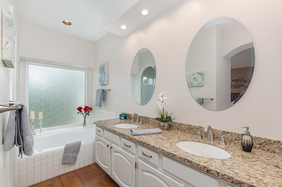 4716 Sunburst Road Carlsbad, CA 92008 - Photo 15 of 25 Gallery Image 15
