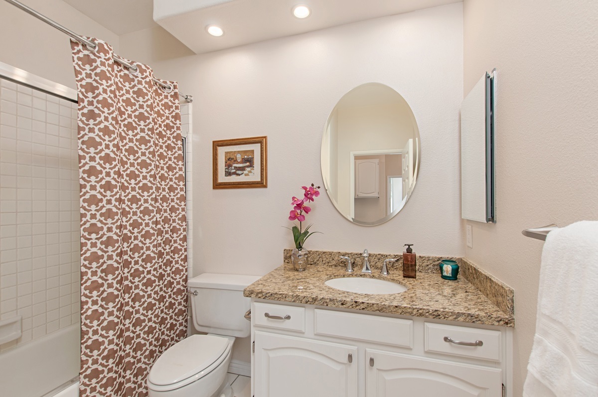 4716 Sunburst Road Carlsbad, CA 92008 - Photo 20 of 25 Gallery Image 20