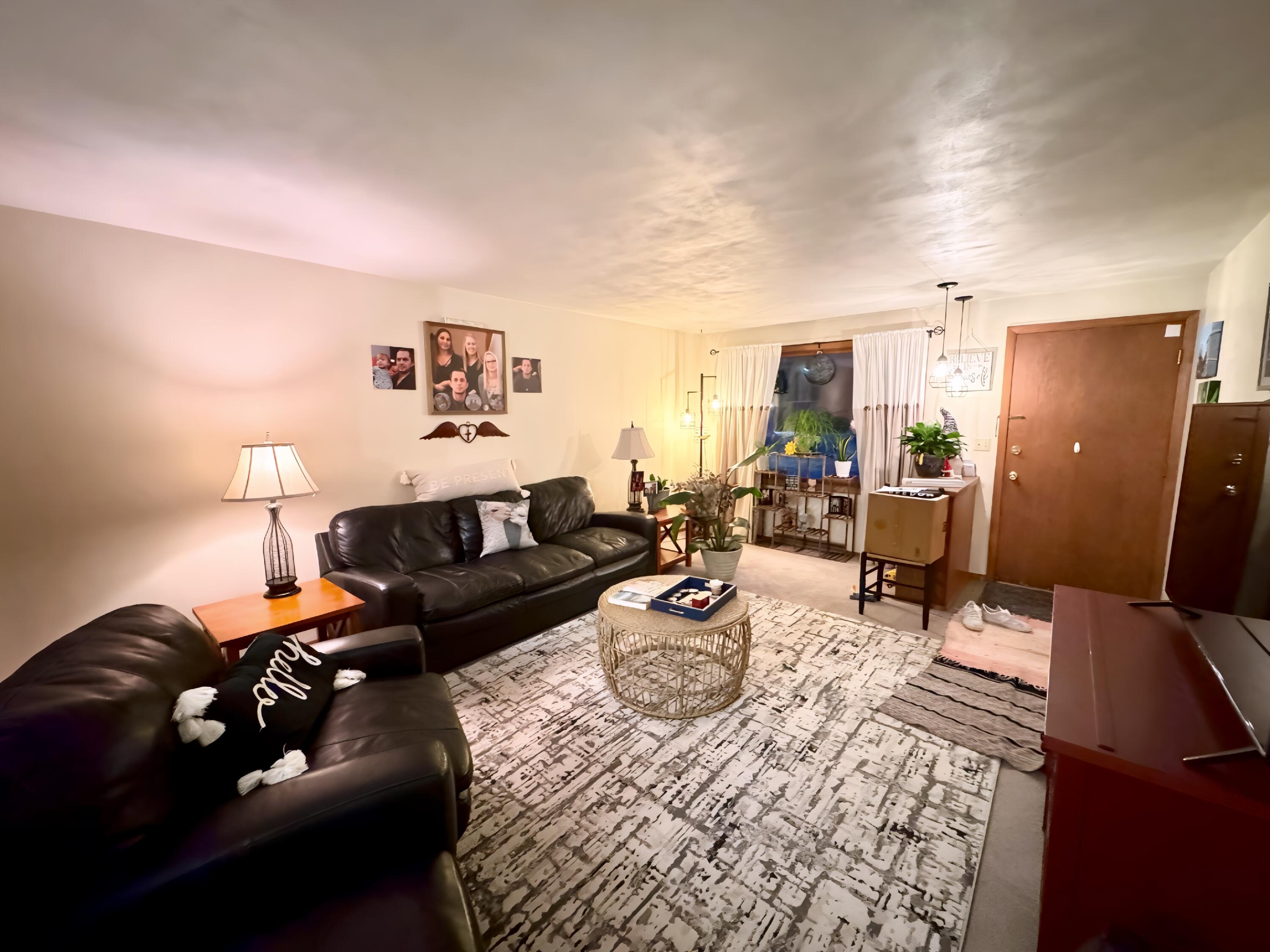 52 Woodmere Court, Unit 54 Appleton, WI 54911 - Photo 2 of 9 tempImagemsOM0z