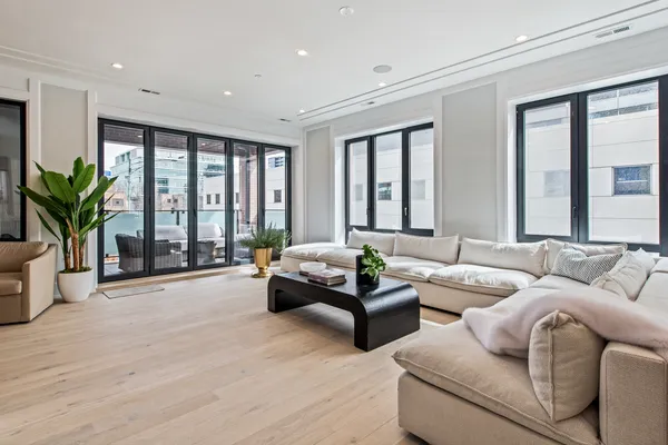 $2,250,000 | 116 North Willard Court, Unit 301, Chicago, IL 60607