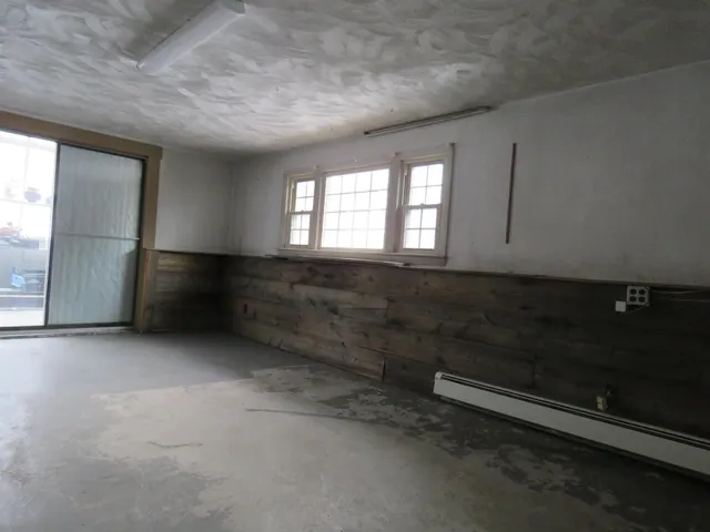 $575,000 | 103 Bypass 28, Derry, NH 03038