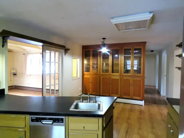 $575,000 | 103 Bypass 28, Derry, NH 03038