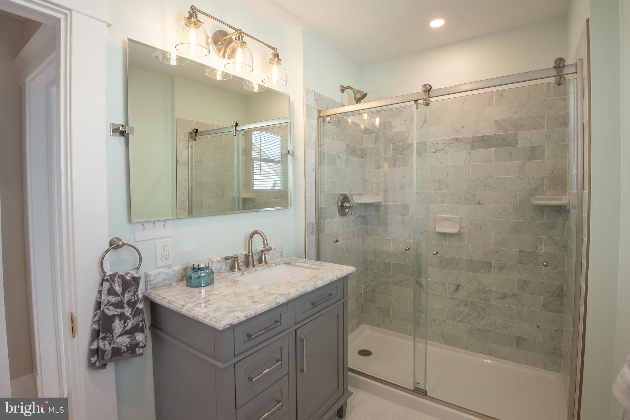 3323 Rueckert Avenue Baltimore, MD 21214 - Photo 14 of 27 Full ensuite bath off of MBR