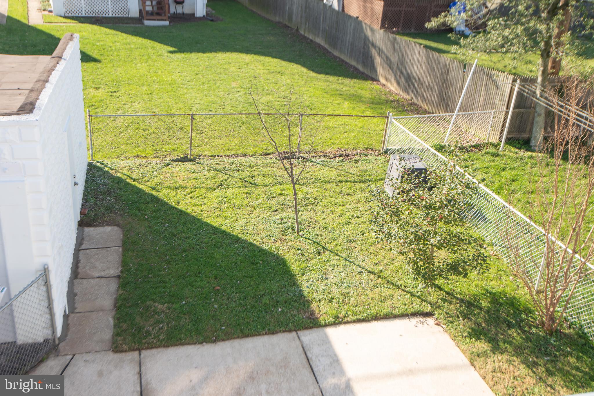 3323 Rueckert Avenue Baltimore, MD 21214 - Photo 10 of 27 Sizeable & enclosed backyard