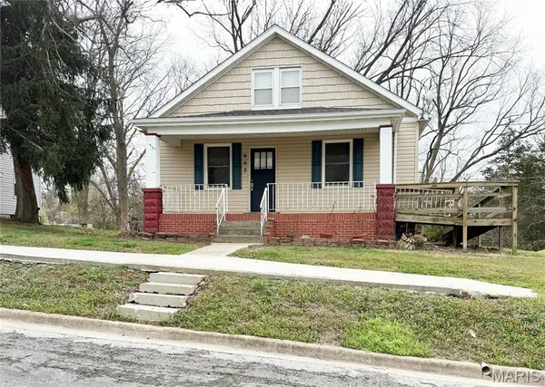 $120,000 | 902 Spring Street, Evansville, IL 62242