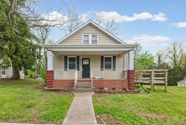$120,000 | 902 Spring Street, Evansville, IL 62242
