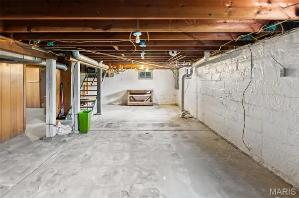 $120,000 | 902 Spring Street, Evansville, IL 62242