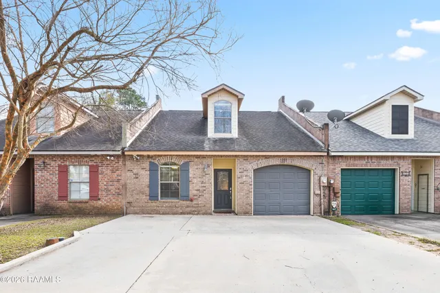 $195,000 | 805 West Monroe Street, Broussard, LA 70518