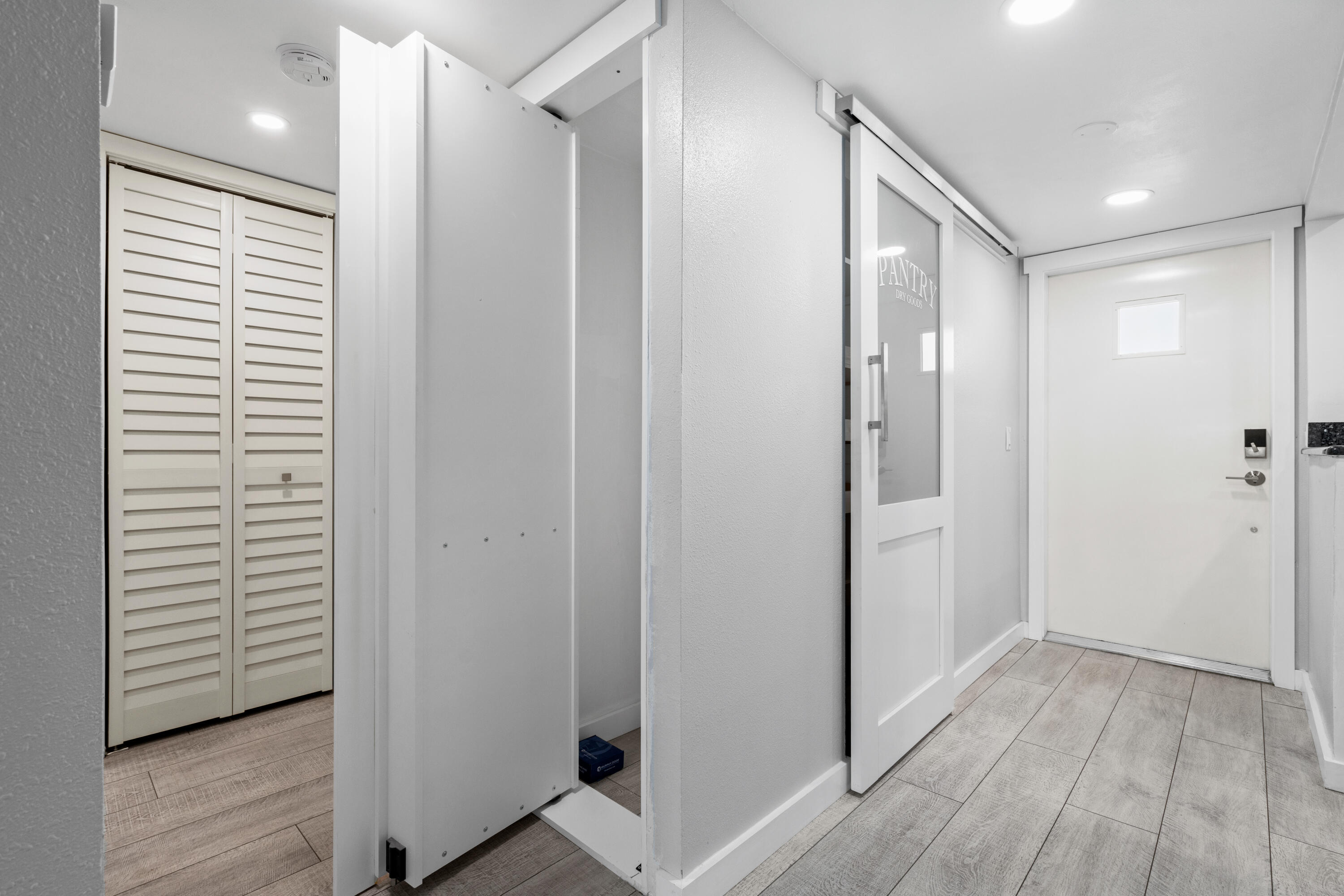 1864 Southwest Palm City Road, Unit 103 Stuart, FL 34994 - Photo 6 of 44 DSC05544