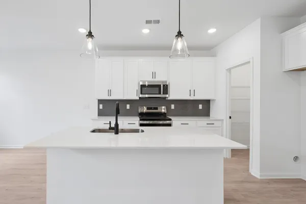 $369,990 | 2900 Suzanne Landon Drive, Unit D5, Murfreesboro, TN 37130
