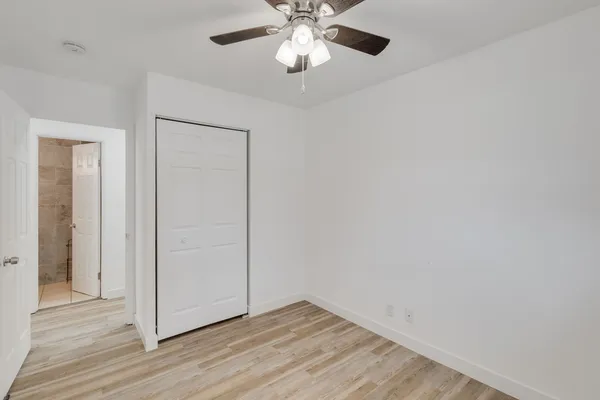 $361,000 | 533 Redwood Road, Bolingbrook, IL 60440