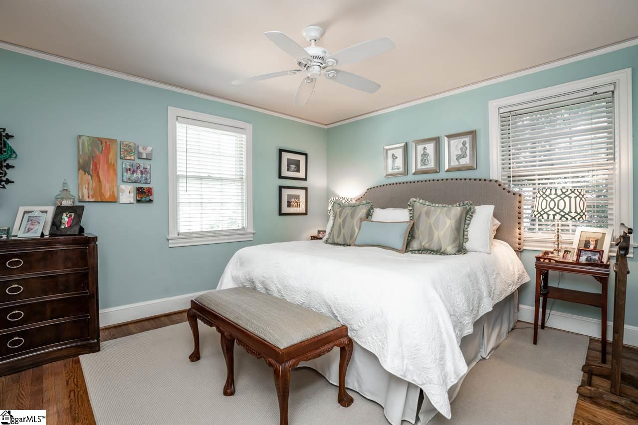 423 East Faris Road Greenville, SC 29605 - Photo 14 of 34 Gallery Image 14