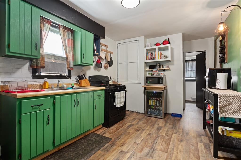 614 Walnut Street Springdale, PA 15144 - Photo 8 of 25 Gallery Image 8