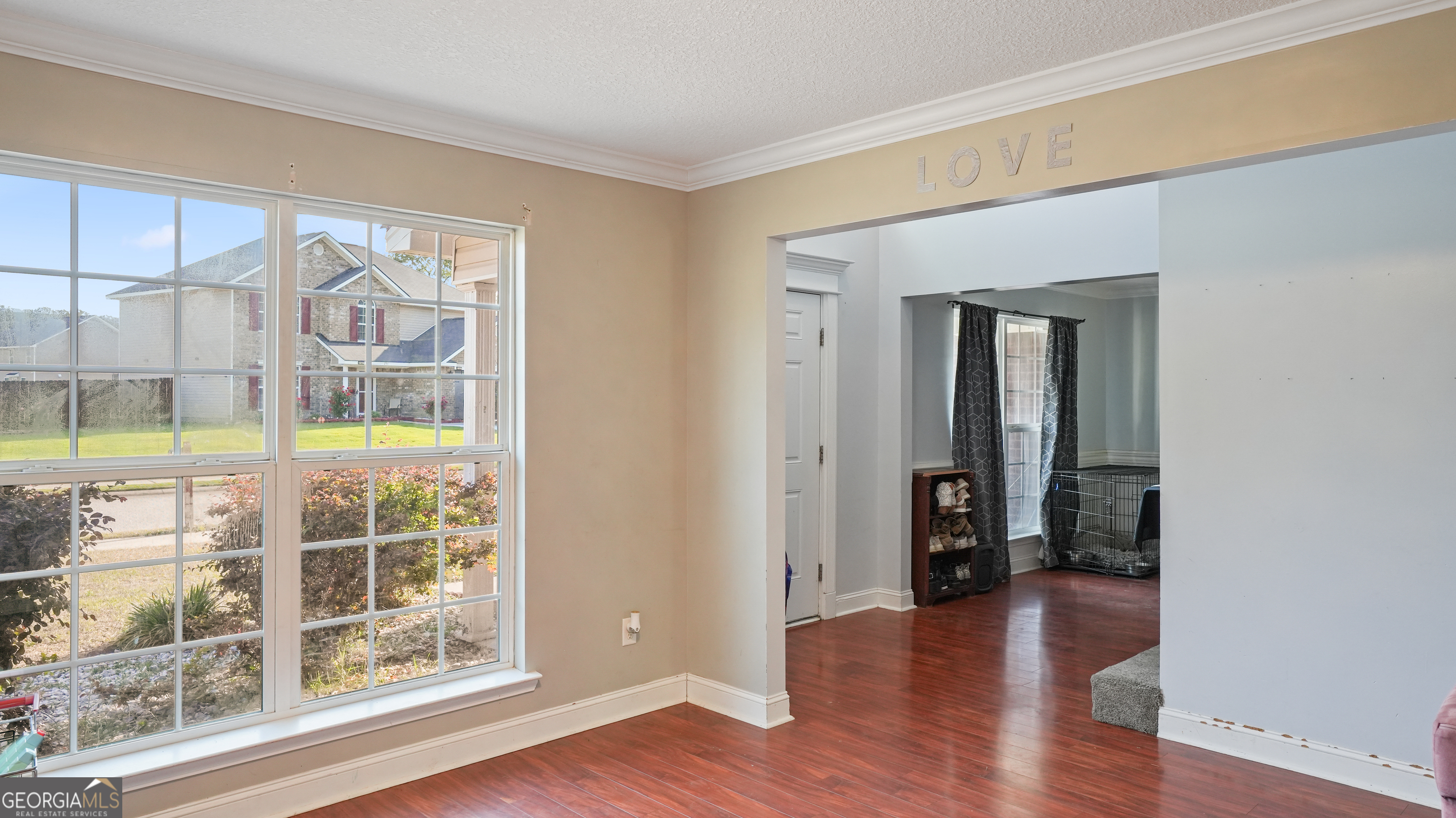 258 Nashview Trail Allenhurst, GA 31301 - Photo 10 of 40 a view of an entryway with wooden floor