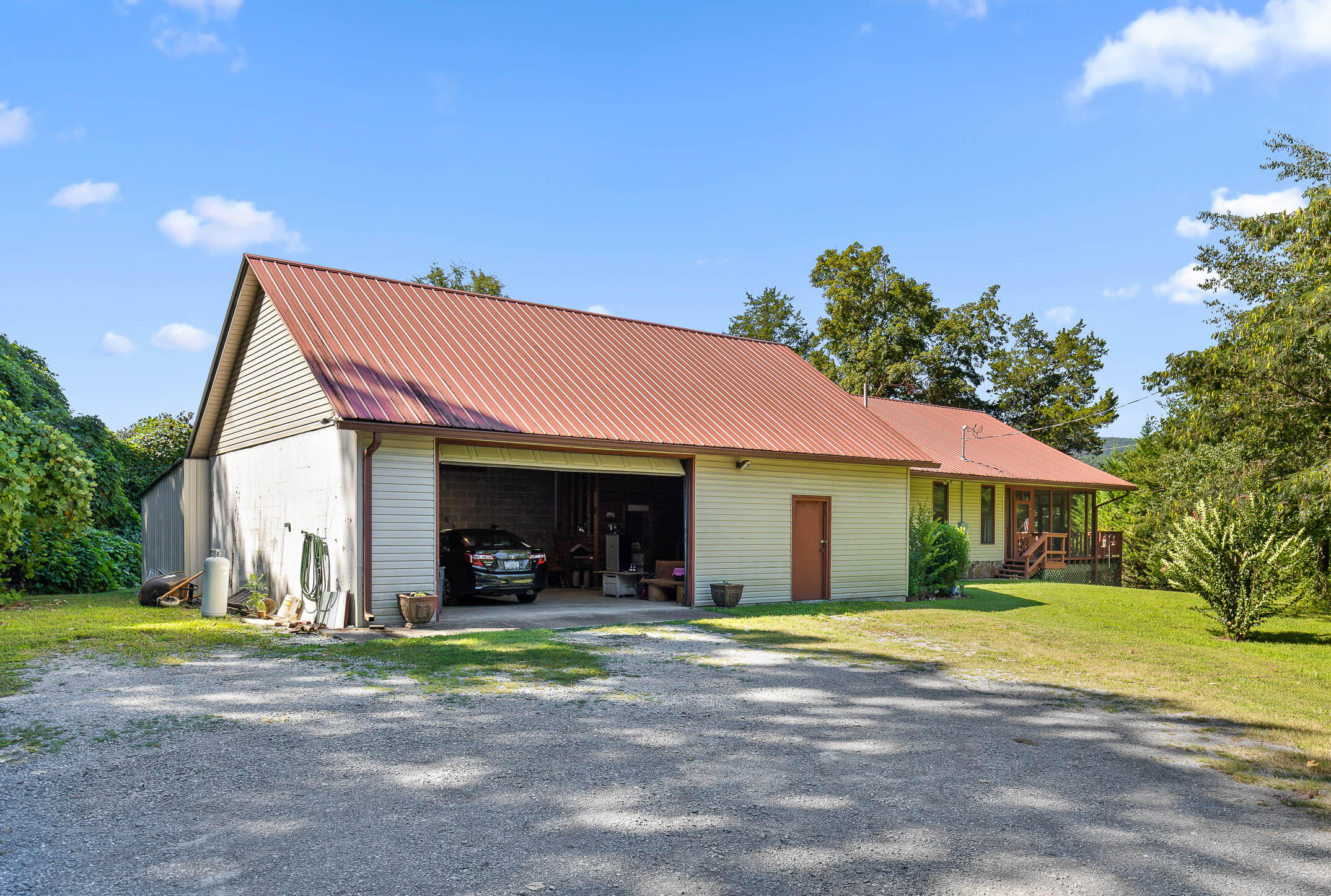 799 Old Chattanooga Valley Road Flintstone, GA 30725 - Photo 3 of 44 3_OldChattanoogaValleyRd