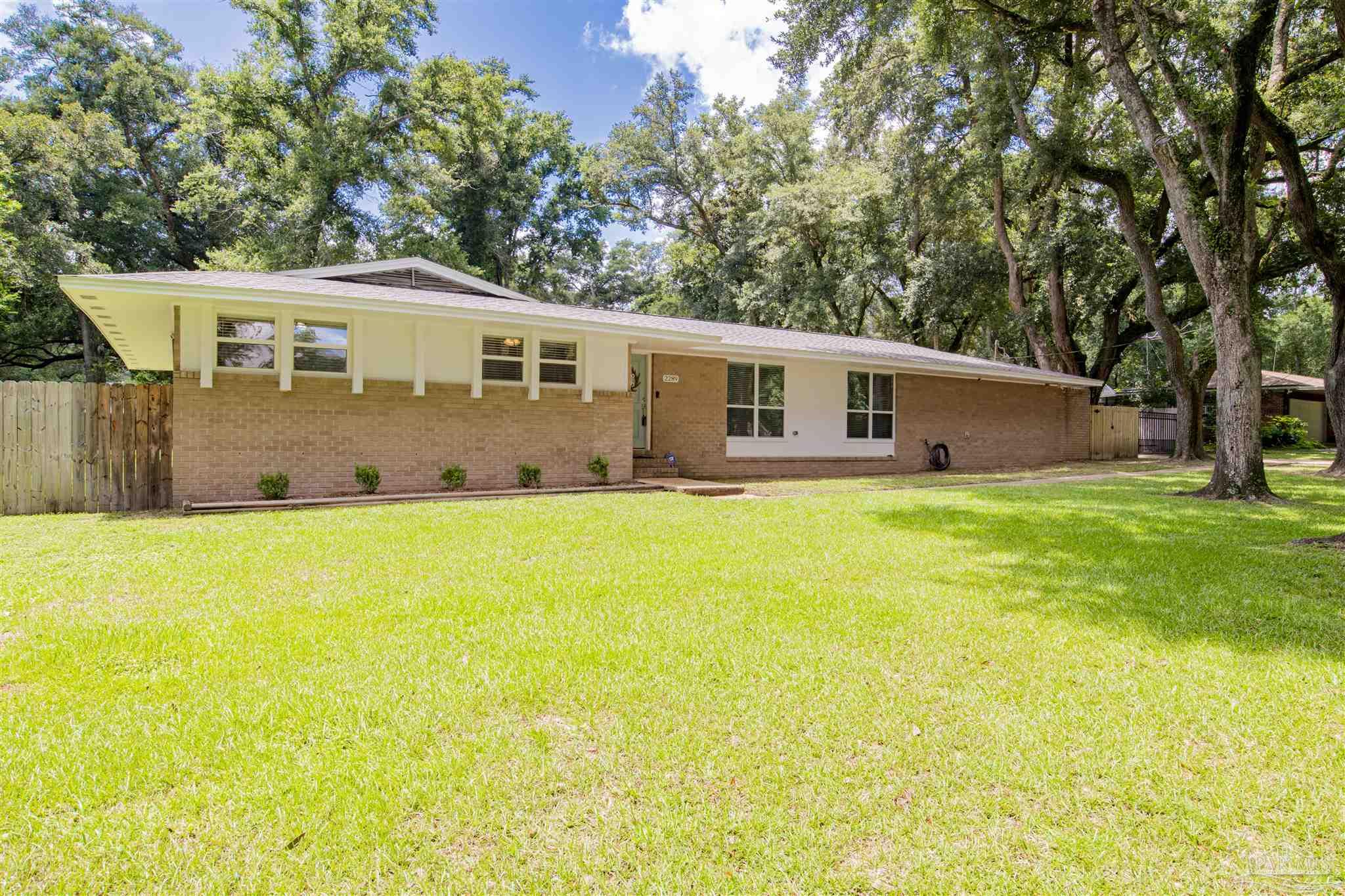 2289 Berrydale Road Pensacola, FL 32534 - Photo 1 of 30 Gallery Image 1