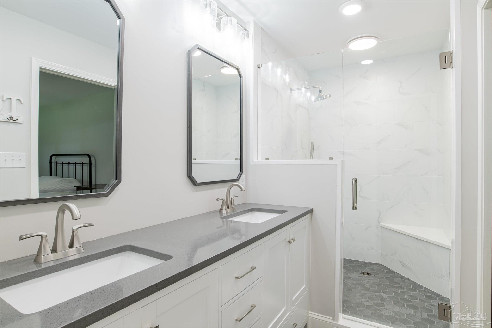 2289 Berrydale Road Pensacola, FL 32534 - Photo 16 of 30 Gallery Image 16