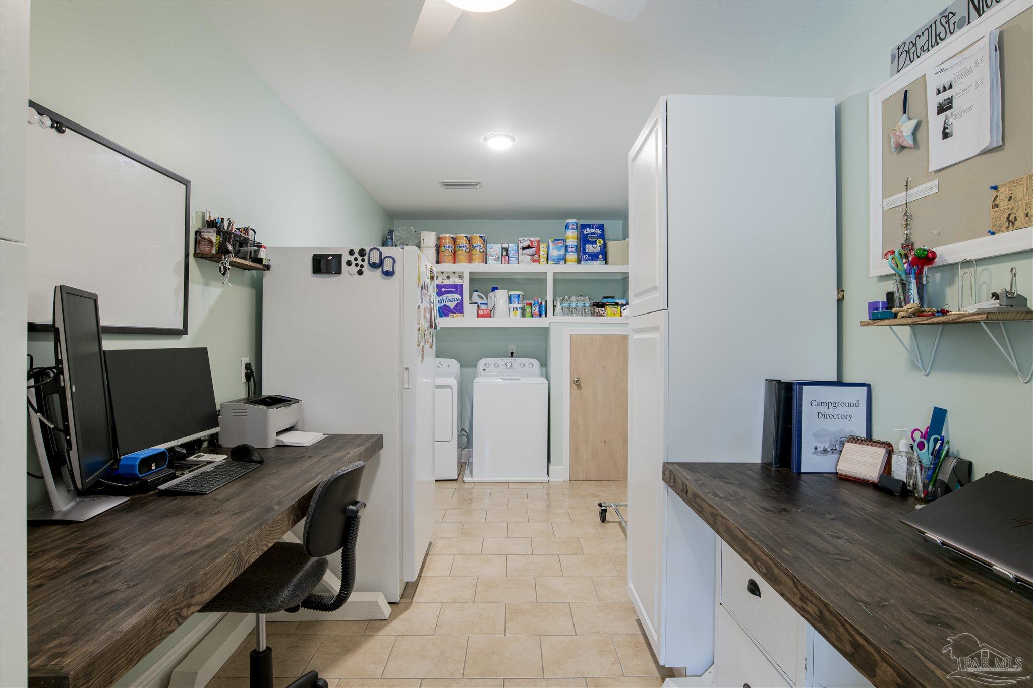 2289 Berrydale Road Pensacola, FL 32534 - Photo 10 of 30 Gallery Image 10