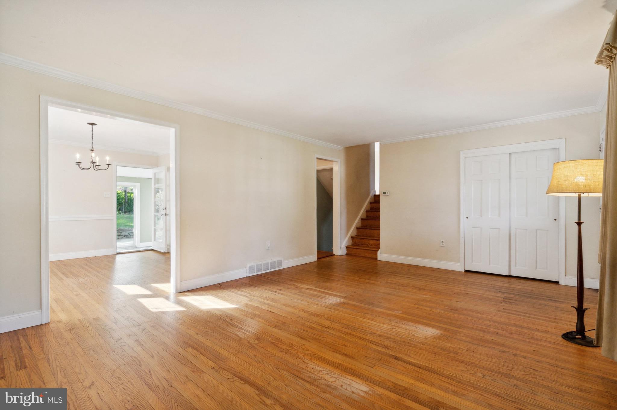 853 Fernhill Road Glenside, PA 19038 - Photo 3 of 23 Gallery Image 3