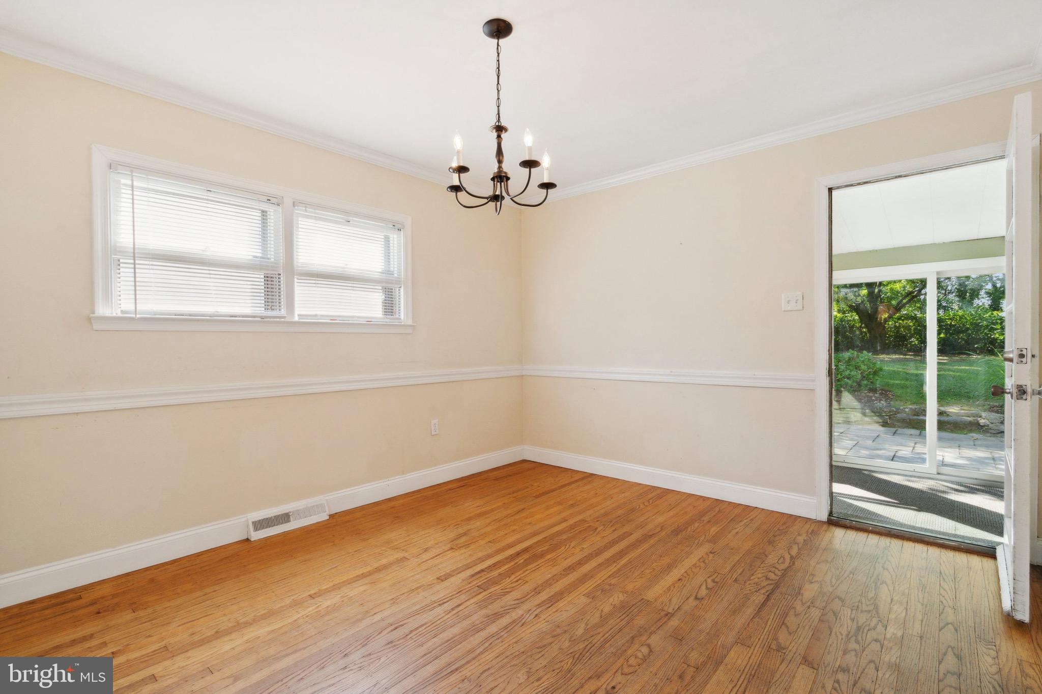 853 Fernhill Road Glenside, PA 19038 - Photo 8 of 23 Gallery Image 8