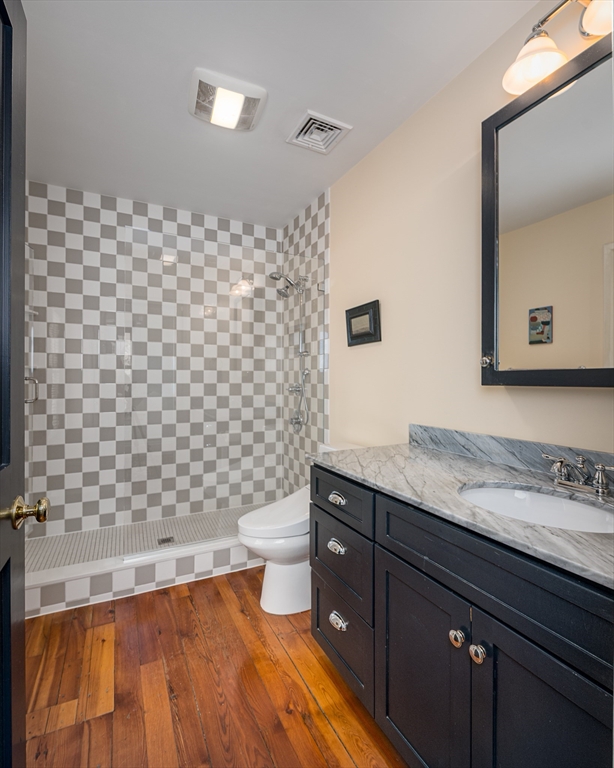 38 Gray Street Amherst, MA 01002 - Photo 25 of 42