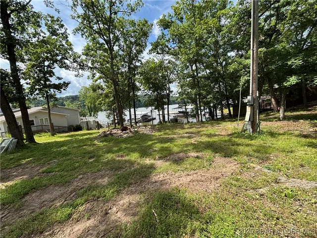 $116,000 | 218 Chipmunk Drive, Edwards, MO 65326